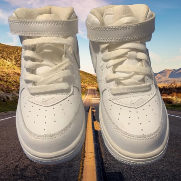 Nike Air Force 1 Mid LE preowned size 9C - Picture 4 of 8